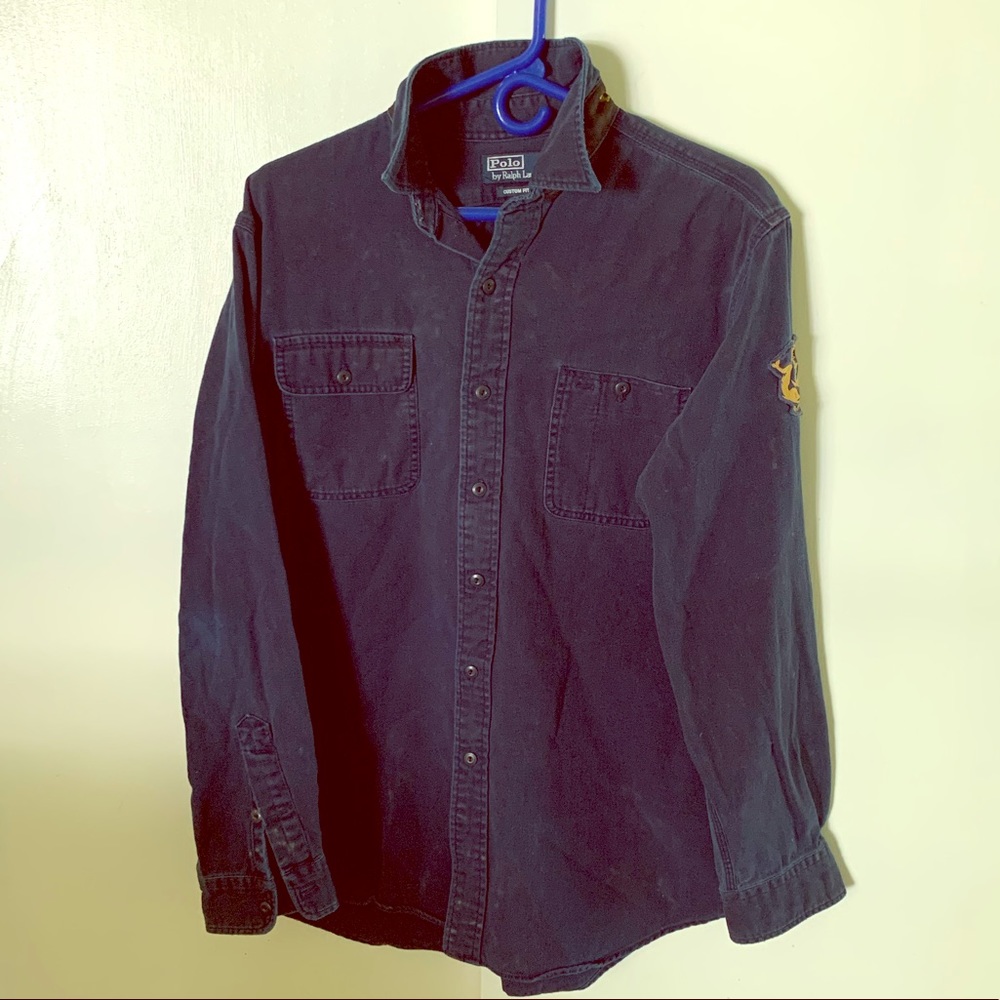 Men’s long sleeve button down